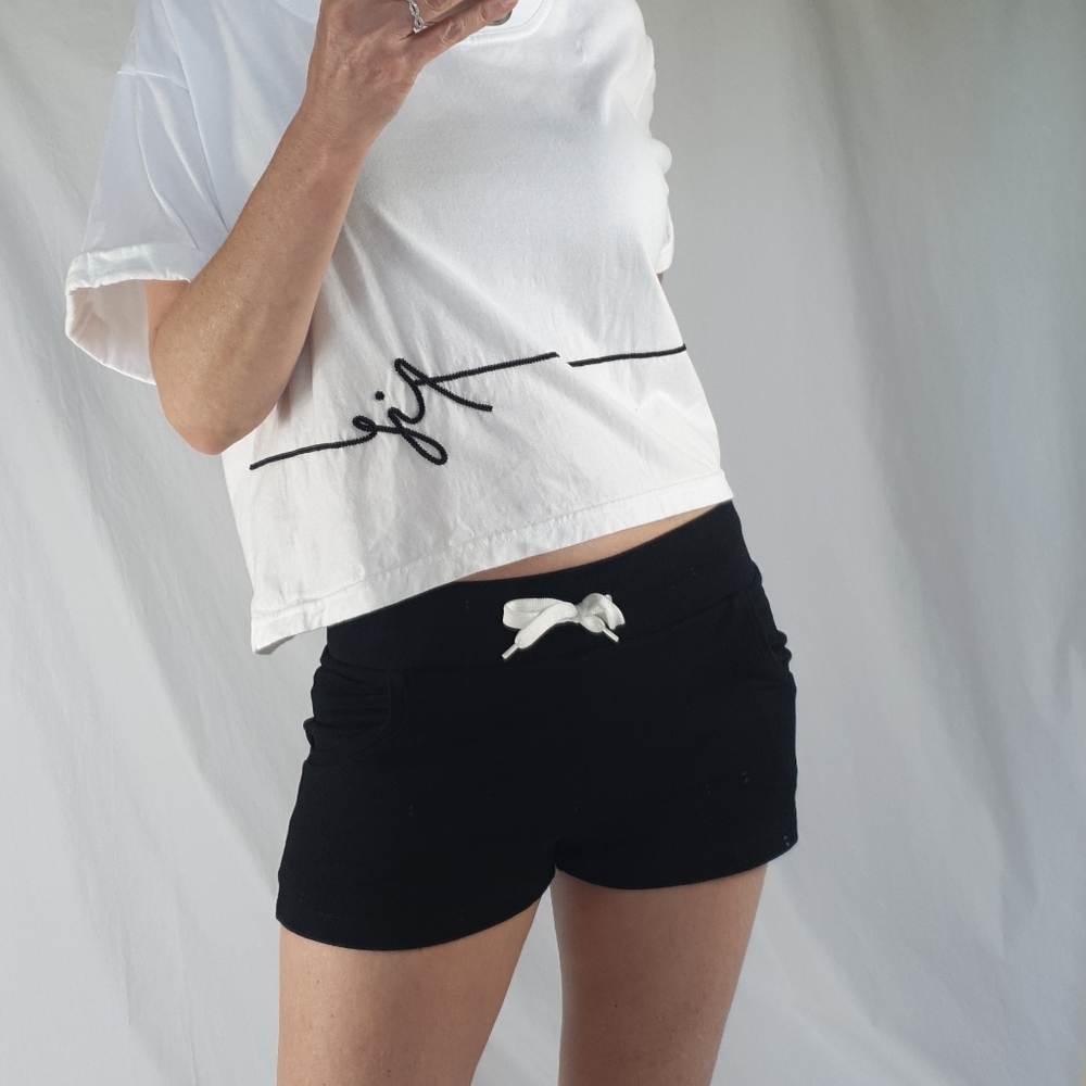 H&M black shorts size XS NWOT